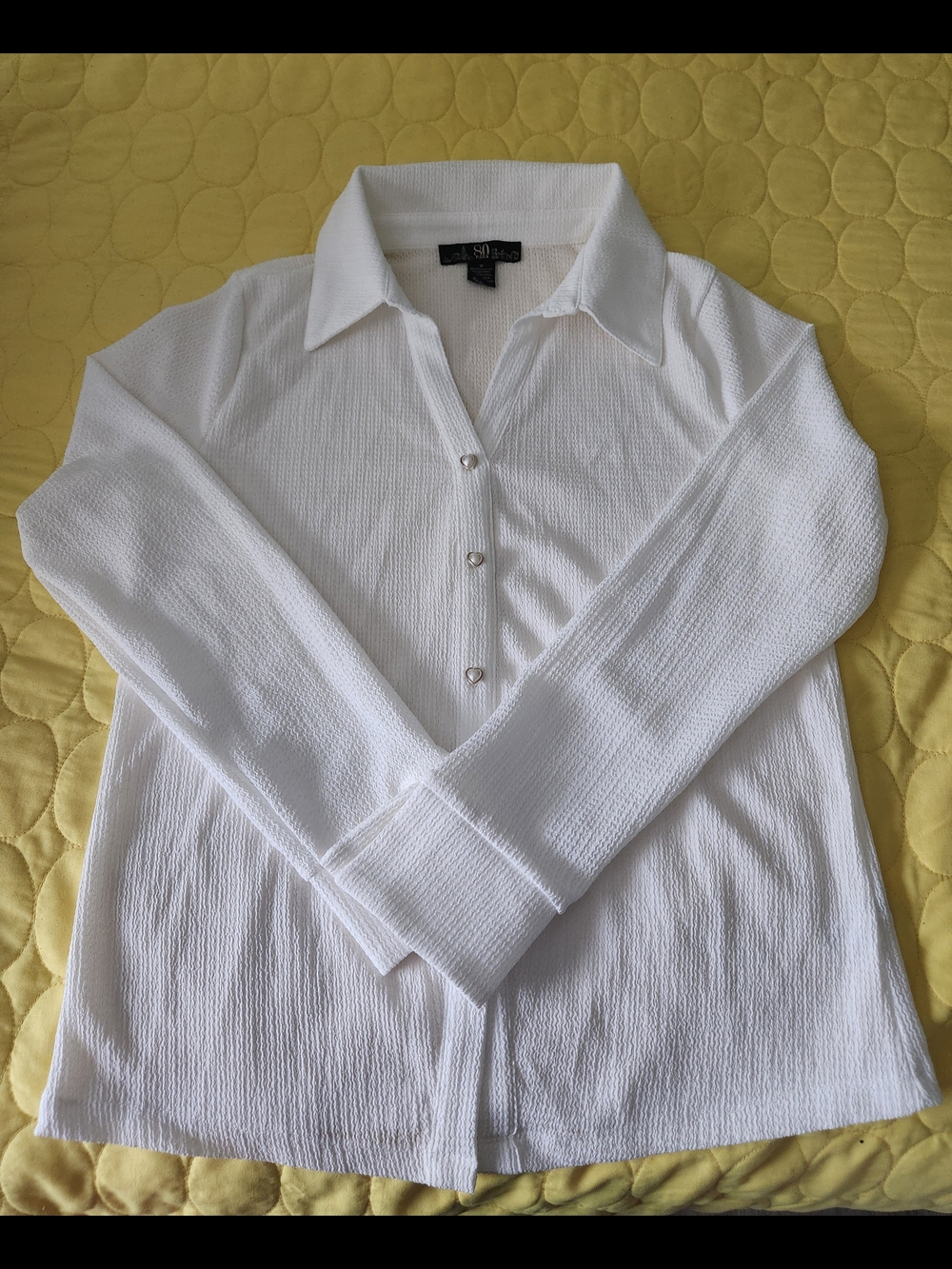 White Long-Sleeve Button-Front Casual Shirt